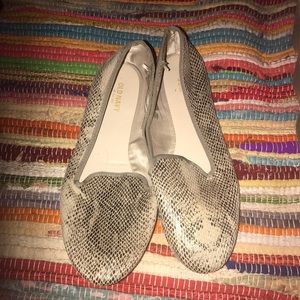 Gray faux snake skin printed flats.